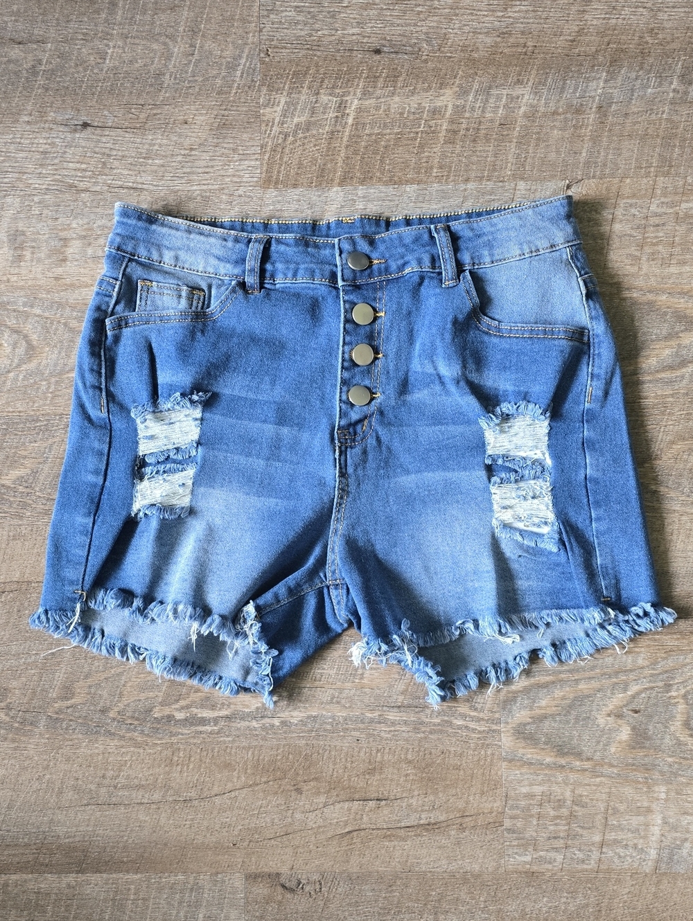 SHEIN Women's 3" Distressed High-Waist Button-Fly Jean Shorts - Lg - Picture 6 of 9